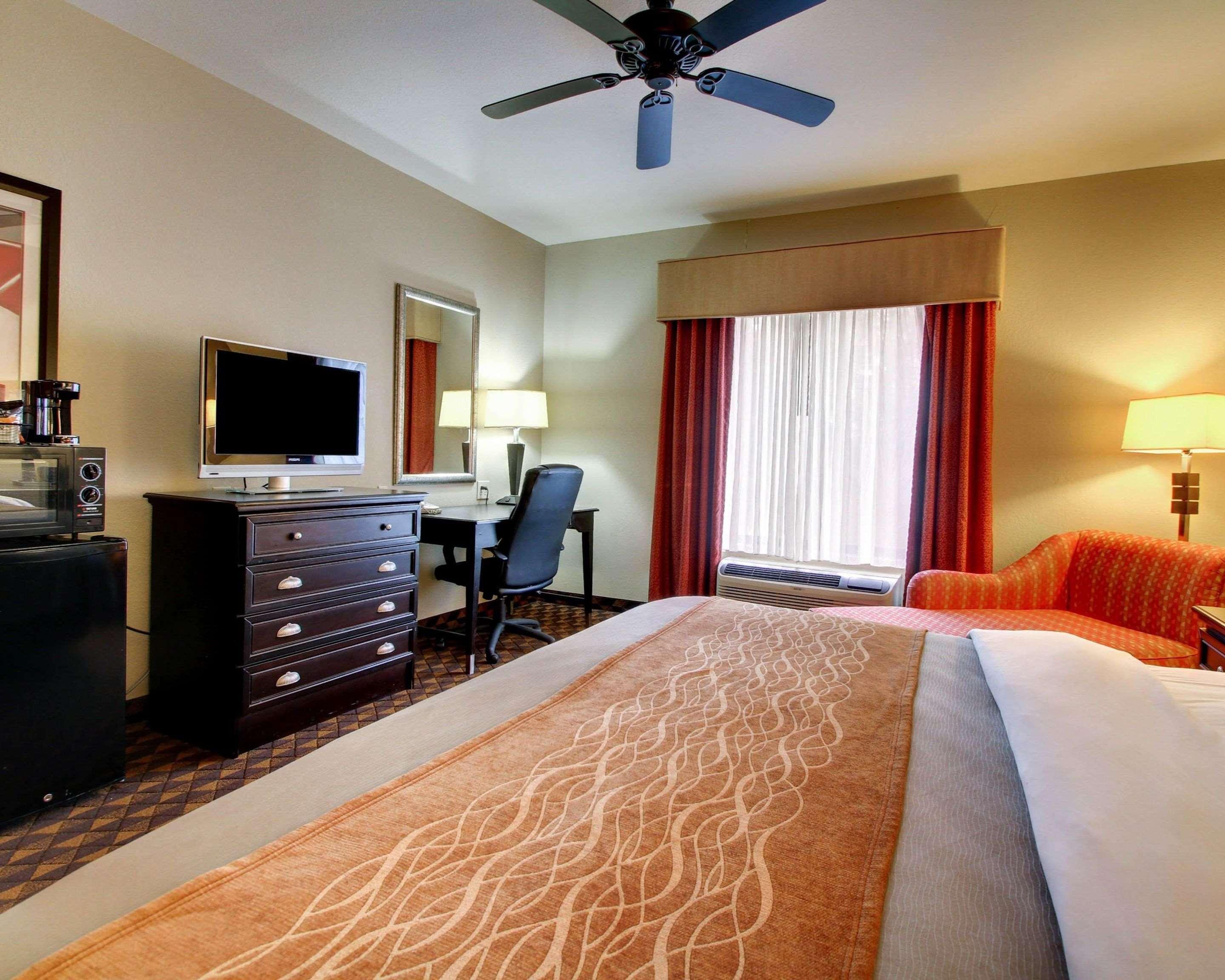 Comfort Inn & Suites Clinton Exteriér fotografie