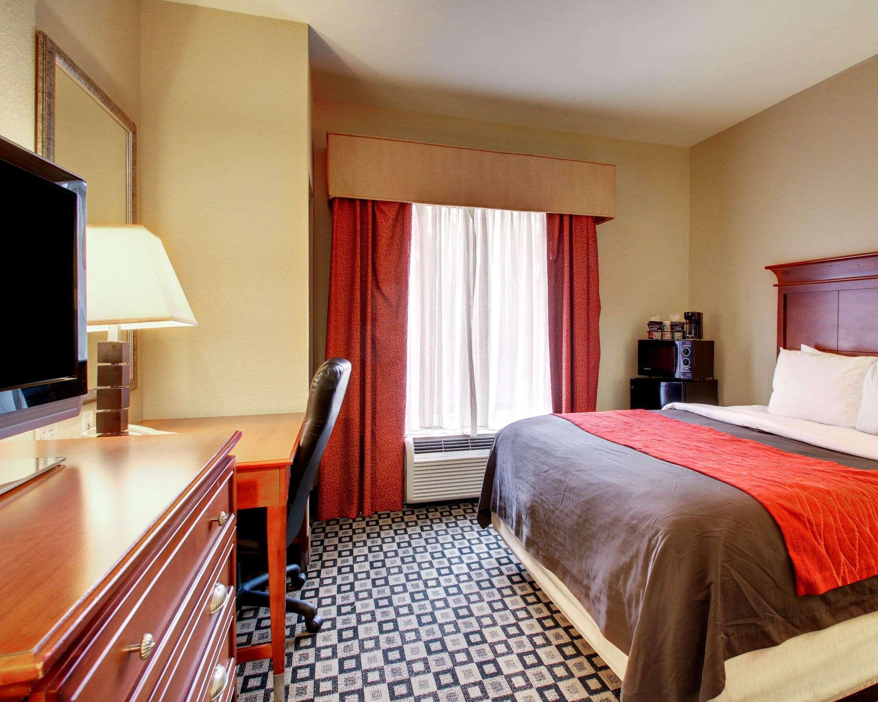 Comfort Inn & Suites Clinton Exteriér fotografie