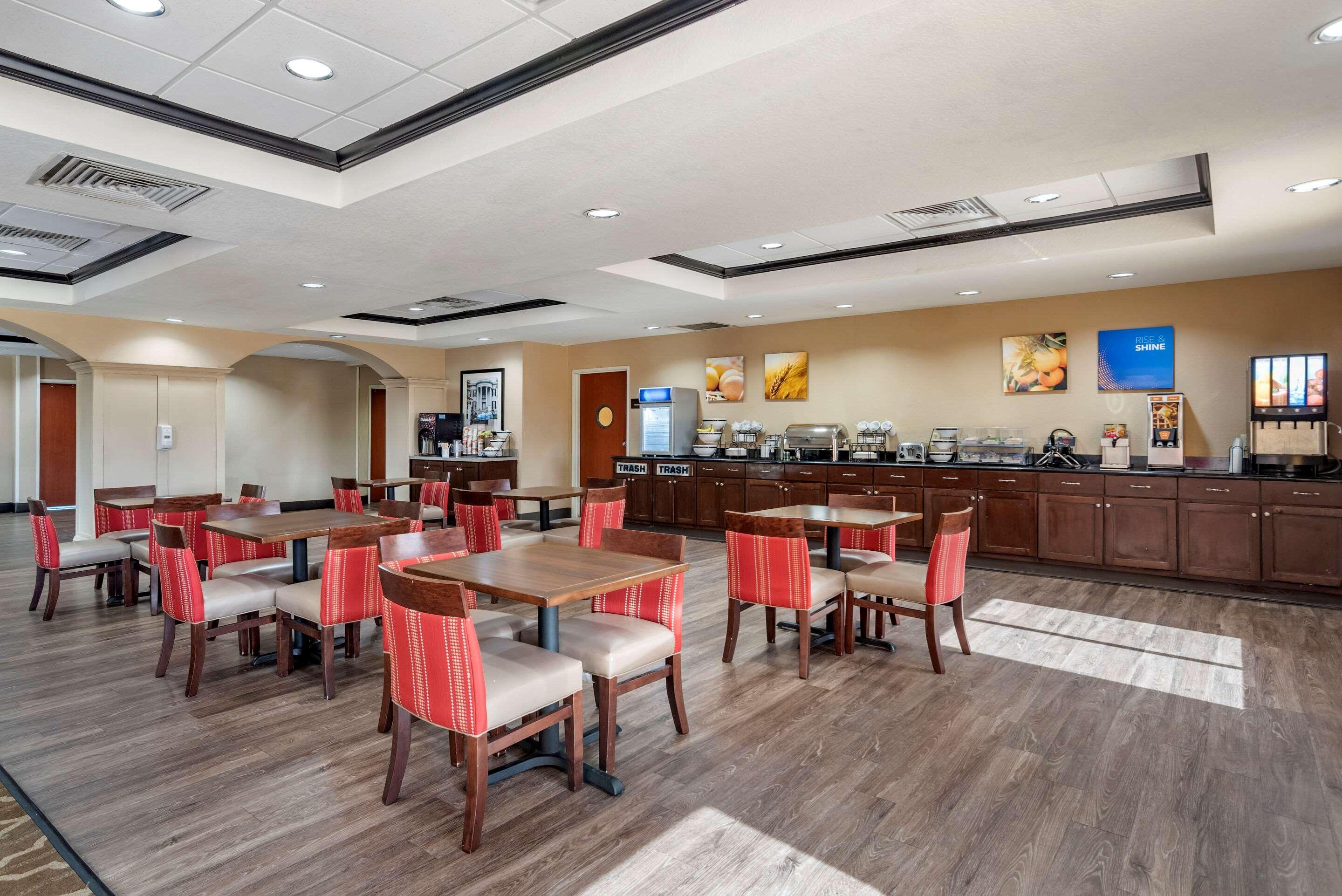 Comfort Inn & Suites Clinton Exteriér fotografie