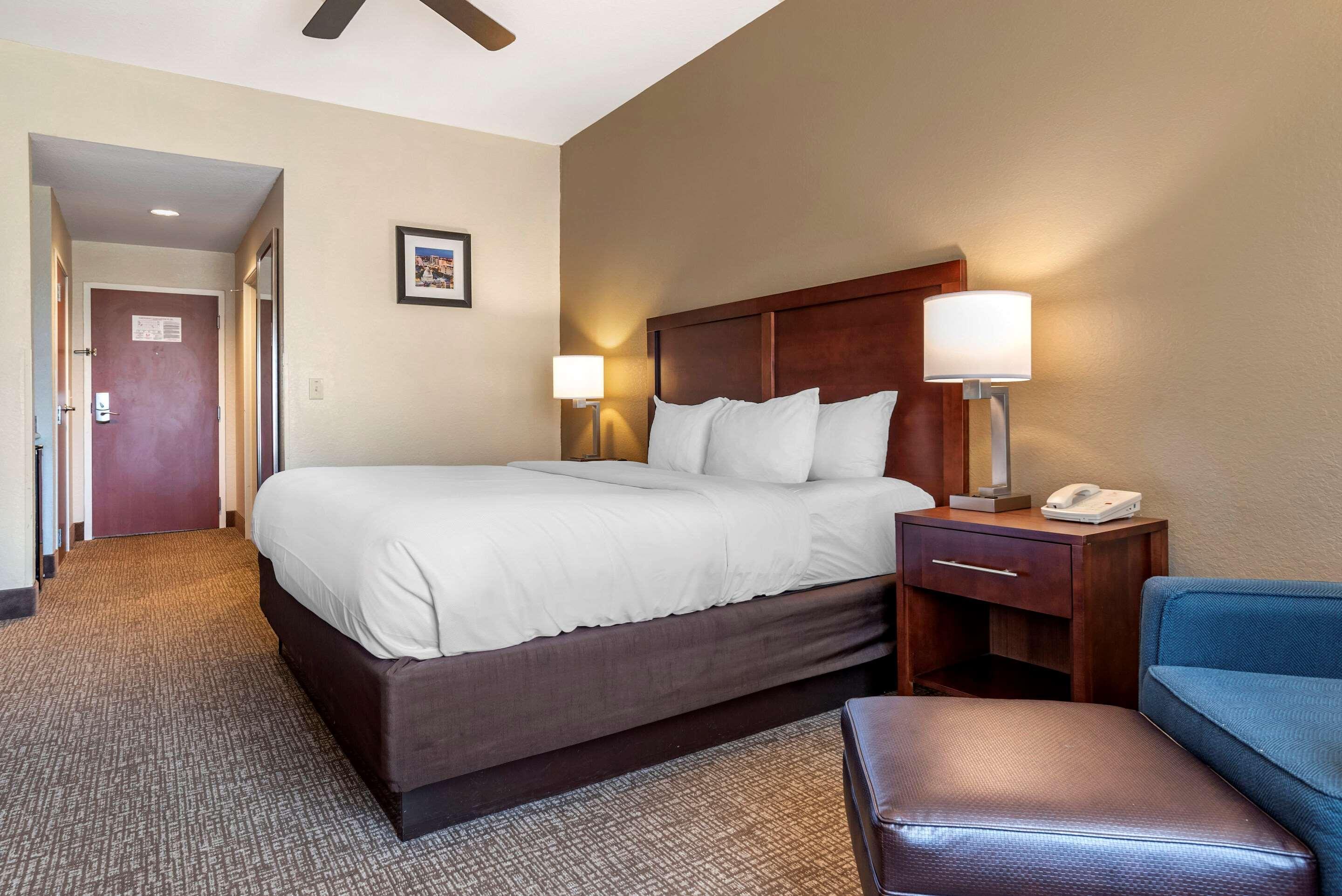 Comfort Inn & Suites Clinton Exteriér fotografie